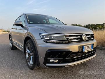 Volkswagen Tiguan R-Line 2.0 Diesel Automatica