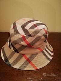 Burberry cappello outlet donna