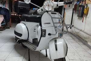 Vespa 125 Px del 1979 FMI