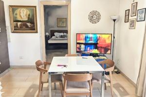 Bilocale fronte tribunale afiacente accademia