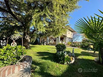 CASA SEMINDIPENDENTE A SOMMACAMPAGNA