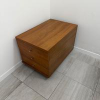 Cassettiera in legno 3 cassetti – 53x80x54 cm