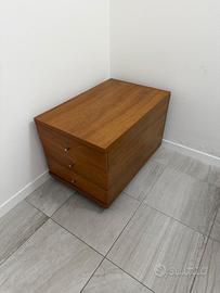 Cassettiera in legno 3 cassetti – 53x80x54 cm