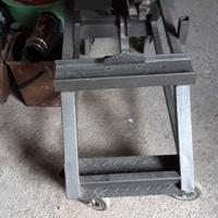 cesoia per lamiera  carrellata