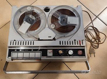 Registratore a nastro. Geloso G651. Vintage.