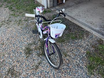 Bicicletta per bambina
