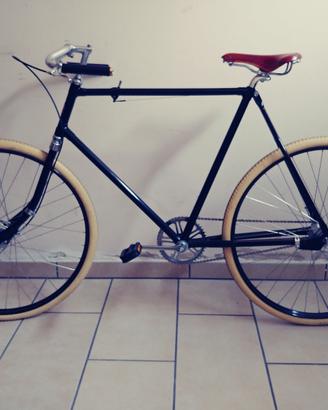 Bicicletta path racer tipo Guv'nor