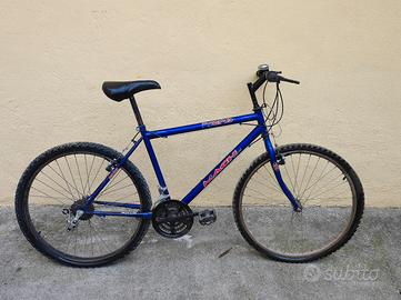 Bicicletta Mountain bike MACH BLU 26"