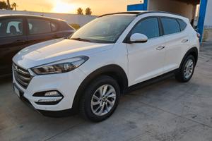 HYUNDAI TUCSON - 2016