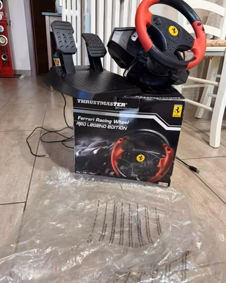 volante più pedali ferrari