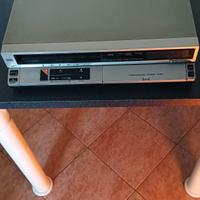 video registratore Hitachi vintage 