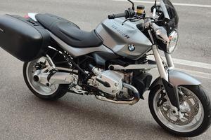 BMW R1200R
