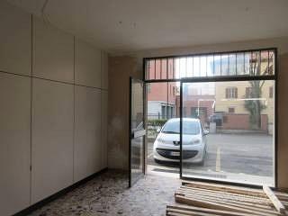 Locali commerciali, ufficio, ambulatorio