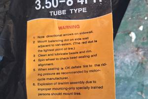 3 gomme fascia bianca