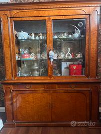 Vedo credenza  piu armadio