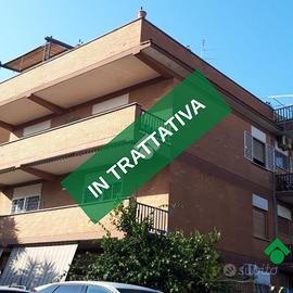 2 LOCALI A LADISPOLI