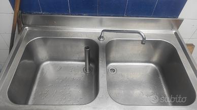 doppio lavabo in acciaio 