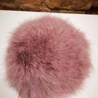 cappello in struzzo e lana