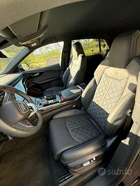 Q8 50 TDI exclusive color S Line Plus pack RS