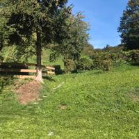 Rustico angolare con giardino