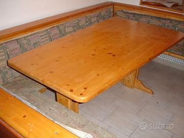 tavola taverna con giropanche