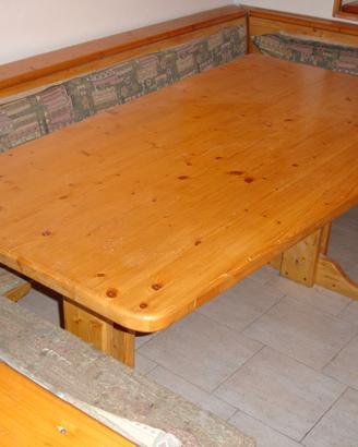 tavola taverna con giropanche