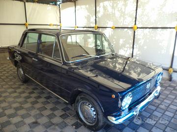 fiat 124 berlina anno 1971