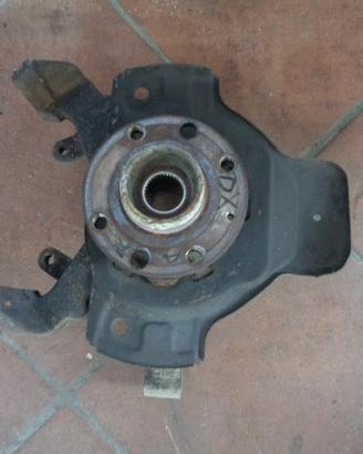 MONTANTE ANTERIORE DESTRO ASTRA G 1.7 DTi 2003