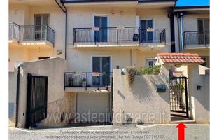 Villa o villino Montebello Jonico [A4342459]