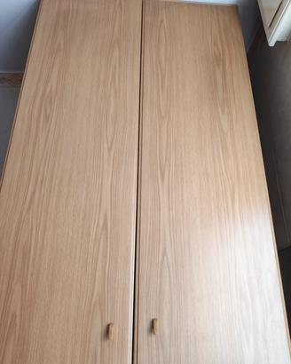 Armadio in legno