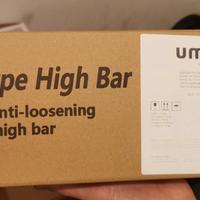 Barra per trazioni porta. Pull-up bar