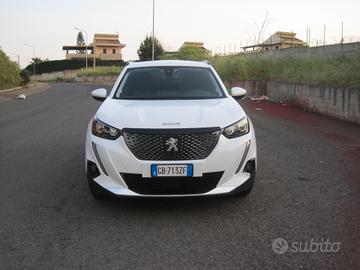Peugeot 2008 PureTech 130 S&S Allure Pack