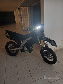 Moto Derbi senda drd 50