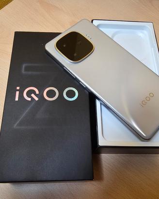 Vivo iQuoo Z9 Turbo+ Plus 5G 12/256Gb Gray