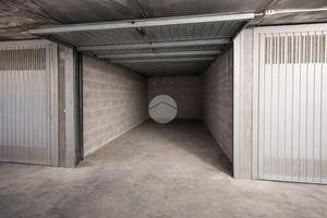 BOX A PUEGNAGO SUL GARDA