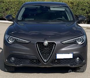 Alfa Romeo Stelvio 2.2 Turbo Diesel 190CV AT8 Q4 E
