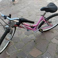 BICICLETTA MISURA 26