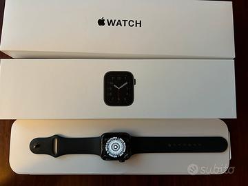 Apple Watch vetro danneggiato