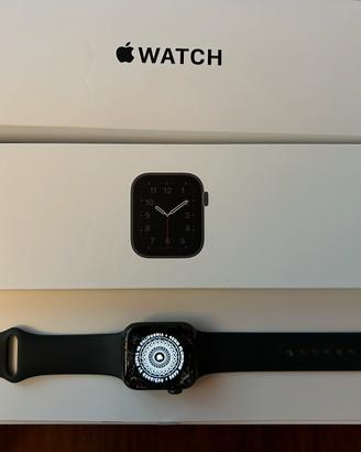 Apple Watch vetro danneggiato