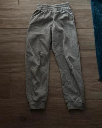 pantaloni tuta