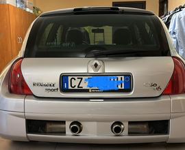 Clio 3.0 V6