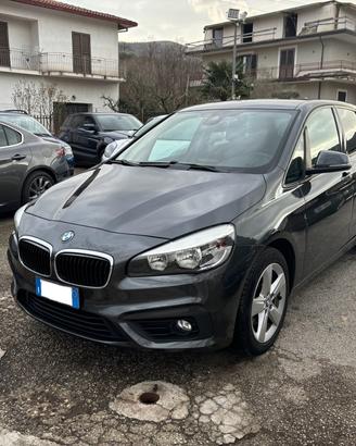Bmw 216d 5p. Sport