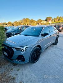 Audi q3 identity black s-line