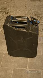 Tanica militare in metallo 20 lt.