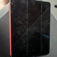 iPad Air 256 GB Wi-Fi + Cover