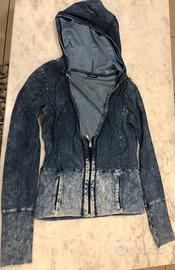 Maglia con cappuccio Motivi