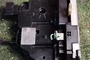 serratura fiat grande punto prima serie lato guida