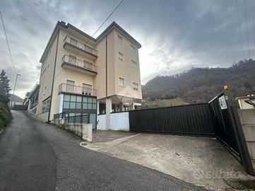 CAPANNONE A LUMEZZANE