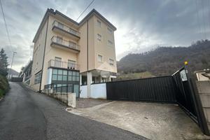 CAPANNONE A LUMEZZANE