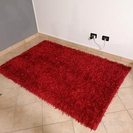 tappeto shaggy rosso